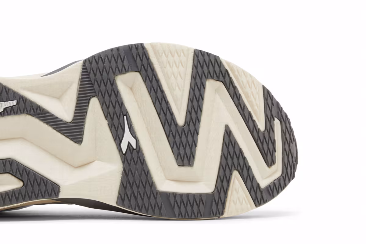 Diadora Atomo V7000 White Silver, view 6