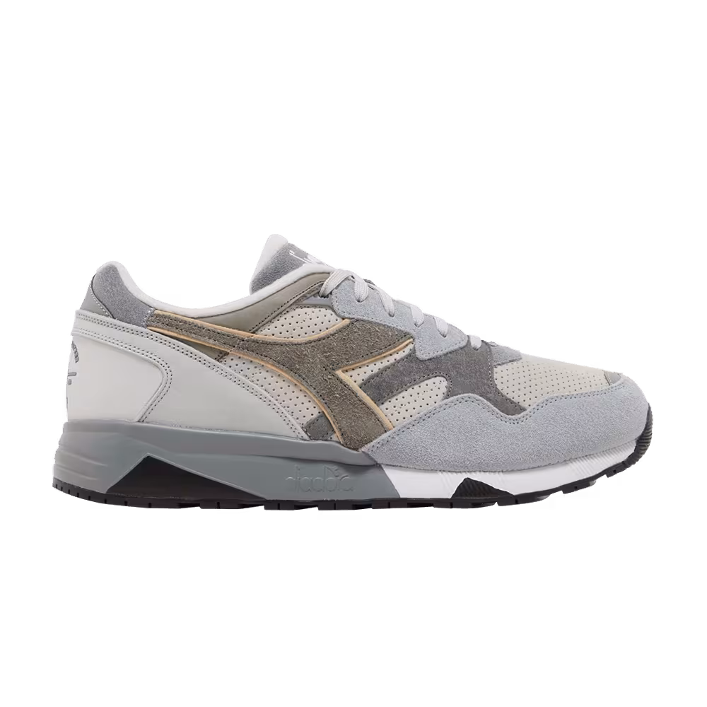 Details Matter x Diadora N9002 The Traveler