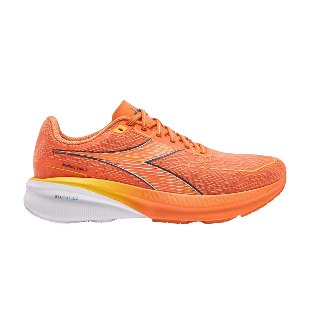 Diadora Mythos Blushield Volo 5 Nectarine