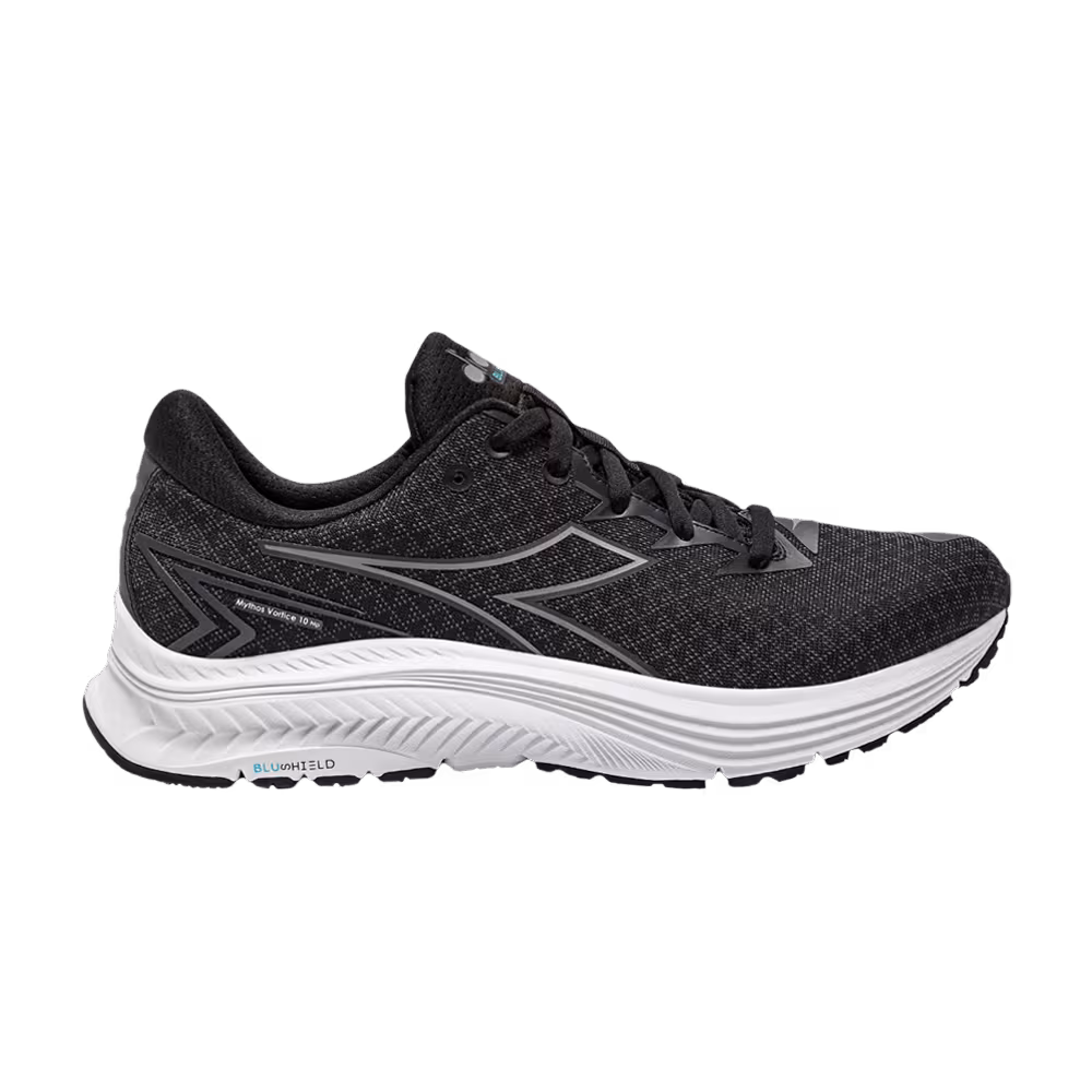 Diadora Mythos Blushield 10 Vortice Hip Black White