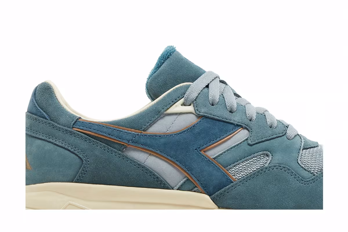 Packer x Diadora N9002 Molveno, view 3