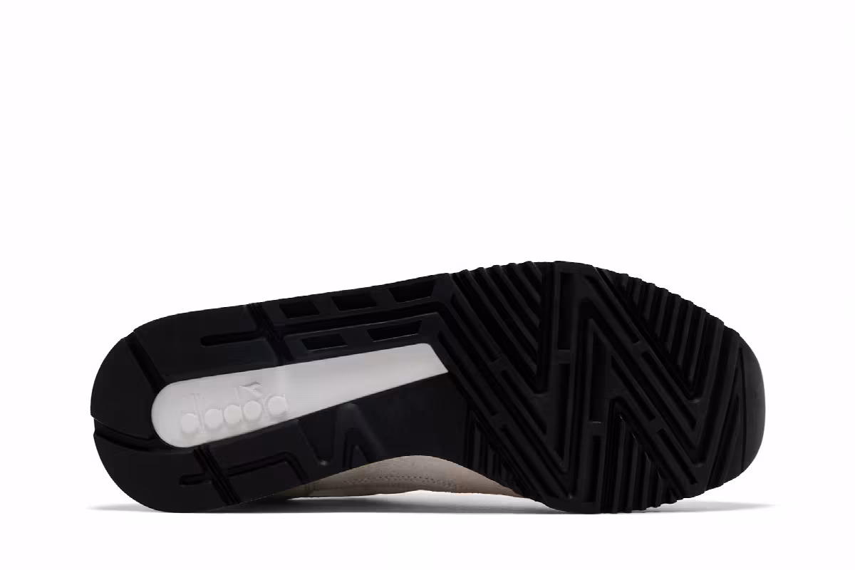 Diadora V7000, view 5