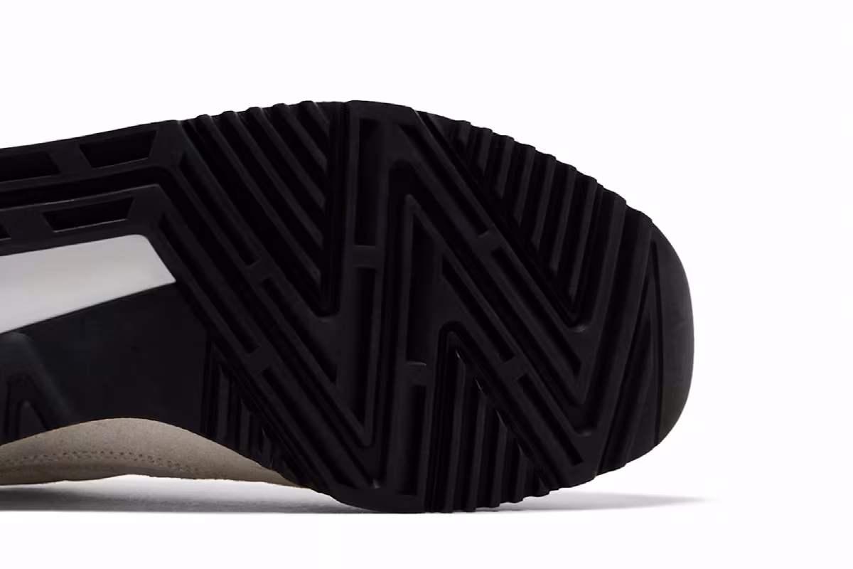 Diadora V7000, view 6