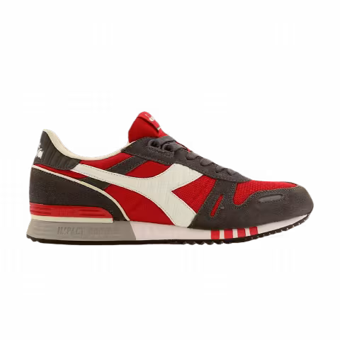 Diadora Titan 2 'Roccoco Red'