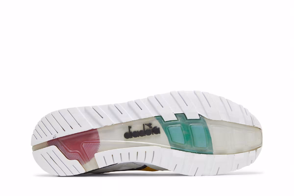Diadora N9002 Lux White Rich Gold, view 5