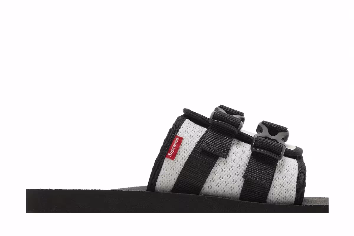 Supreme x The North Face Trekking Sandal Stone, view 3