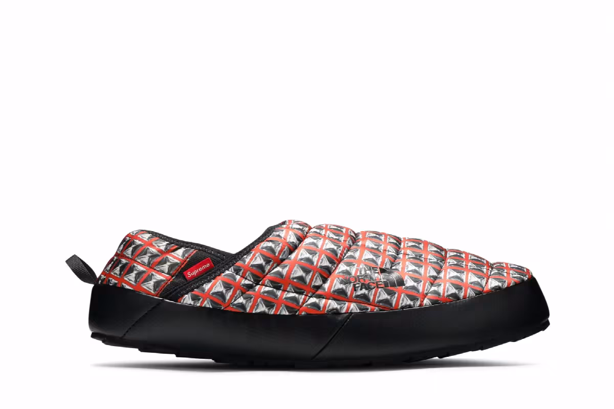 Supreme x The North Face Traction Mule Red Studded Print, view 2