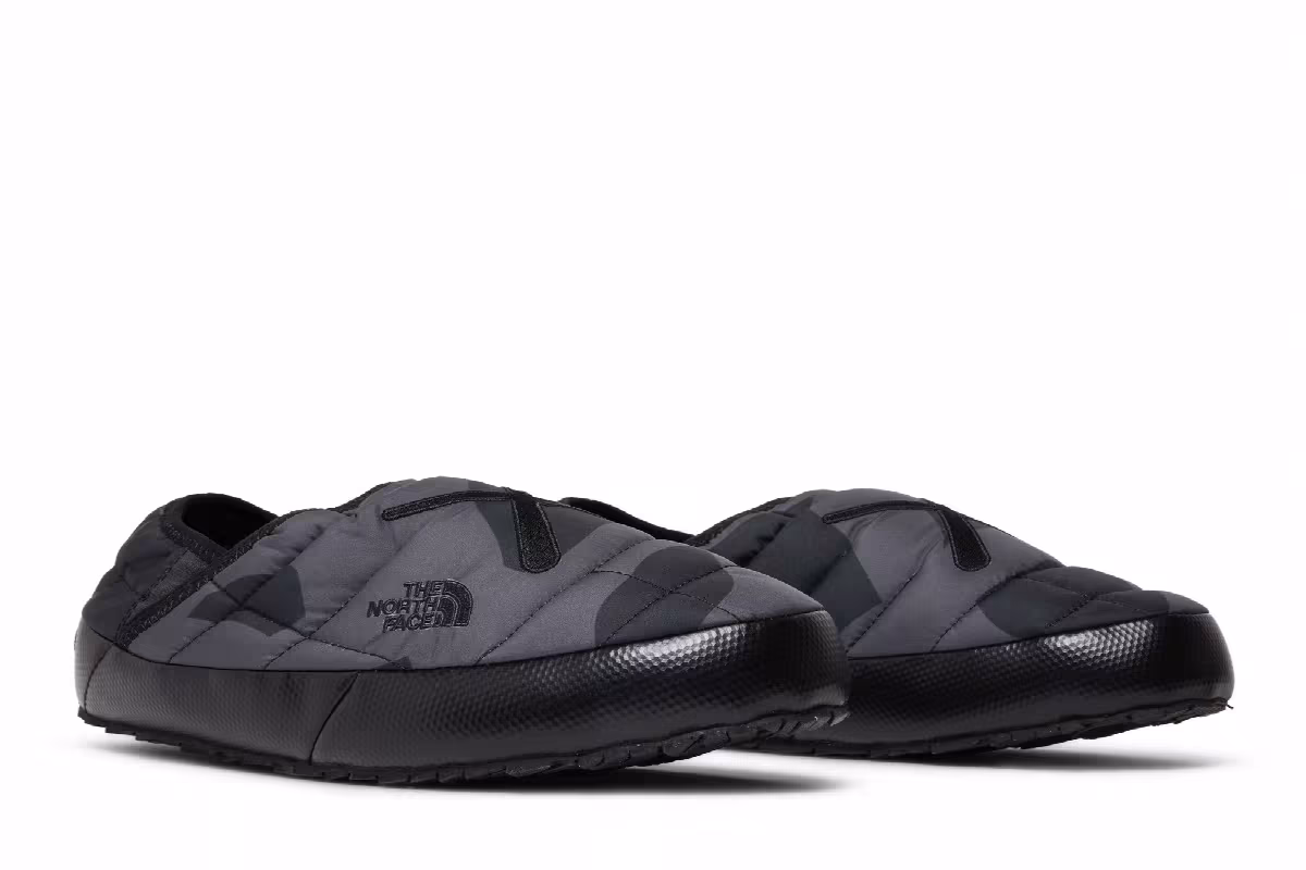 KAWS x The North Face ThermoBall Traction Mule VP Black Camo, view 9