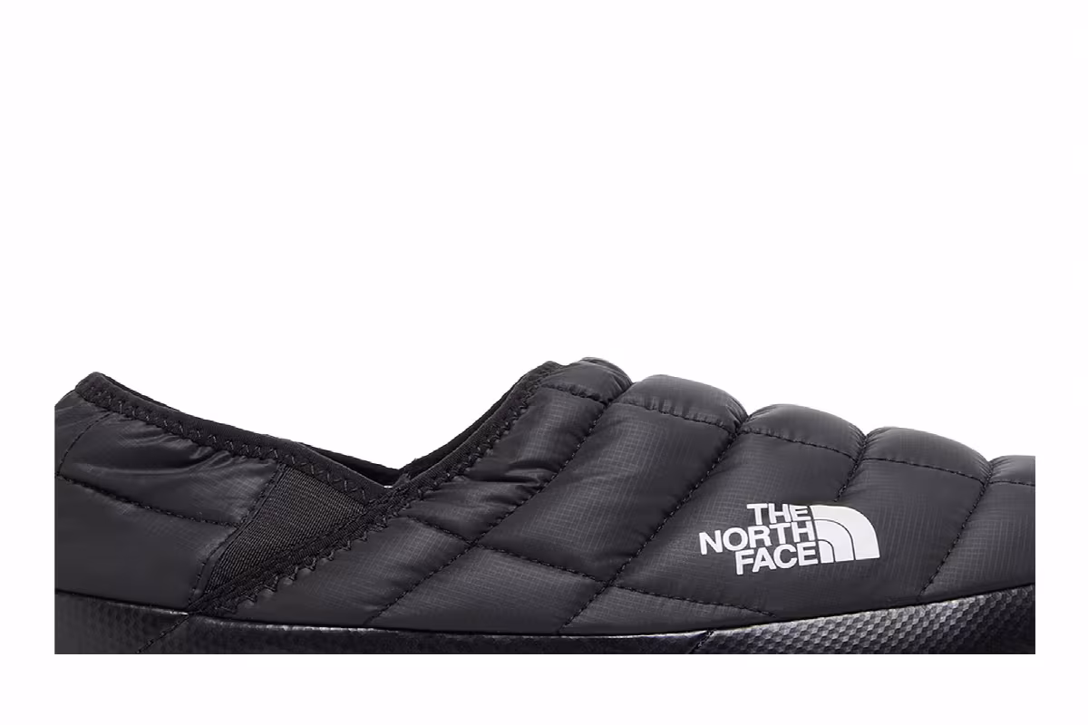 The North Face Thermoball Traction Mule 5 Black, view 3