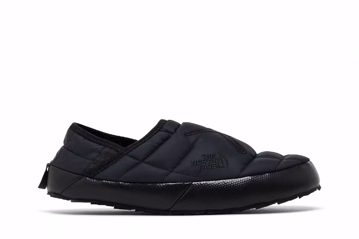 KAWS x The North Face ThermoBall Traction Mule VS Black, view 2
