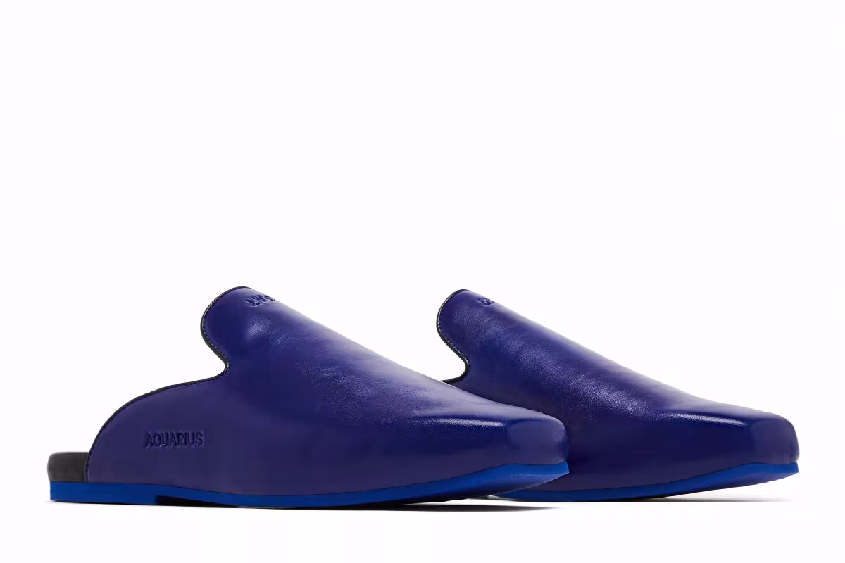 GOAT Horoscope Aquarius Mule Royal Blue/Black, view 9