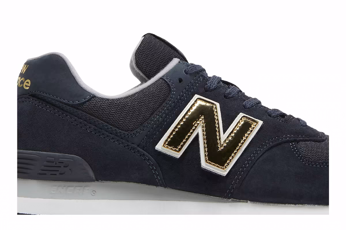 New Balance 574 Navy, view 3