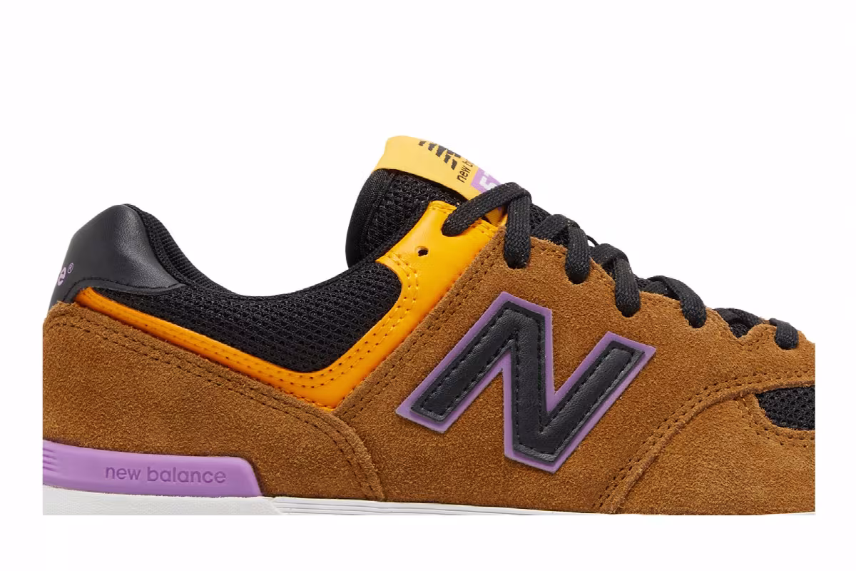 New Balance 574 2E Wide Brown Black, view 3