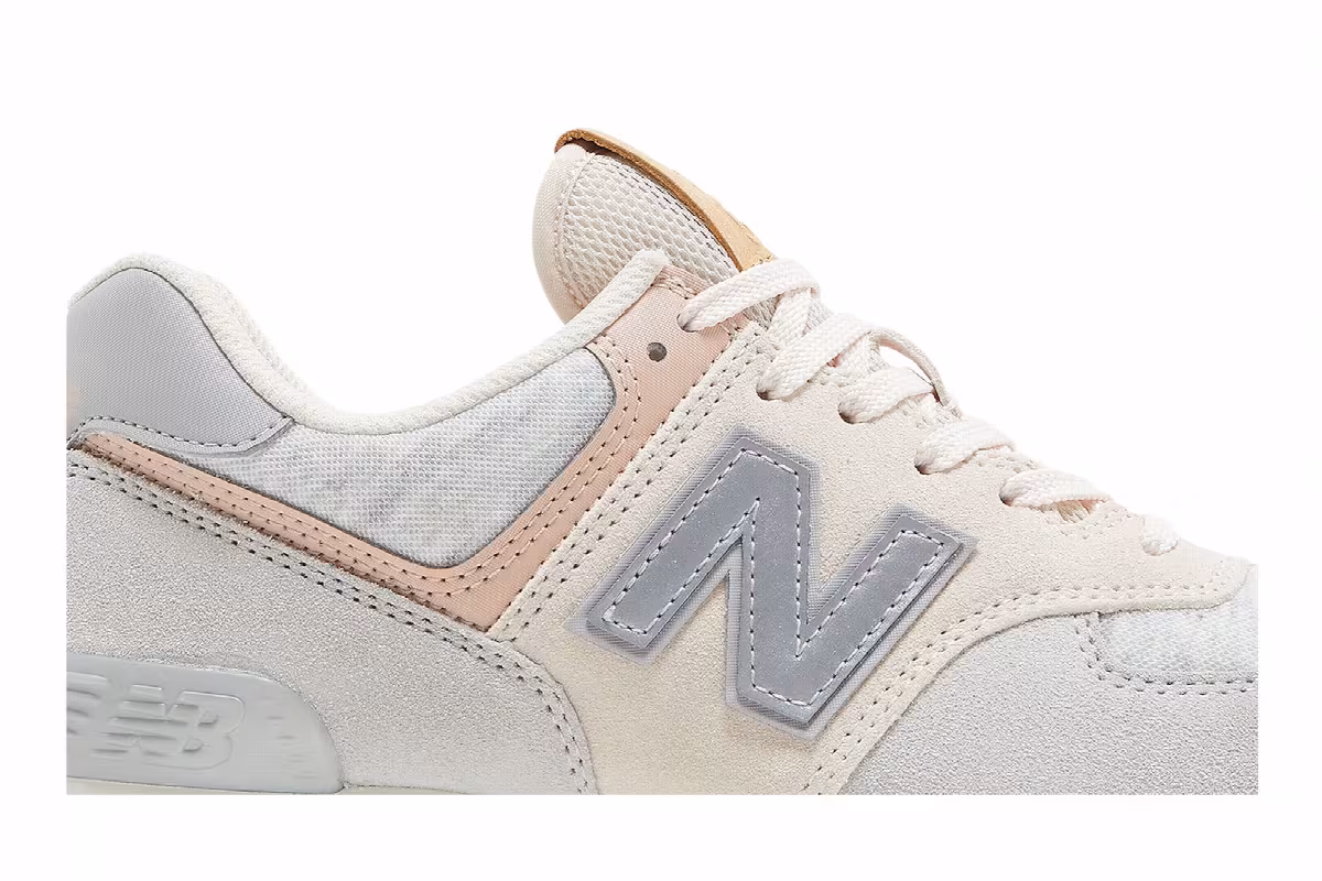 New Balance Women's 574 Rain Cloud, view 3
