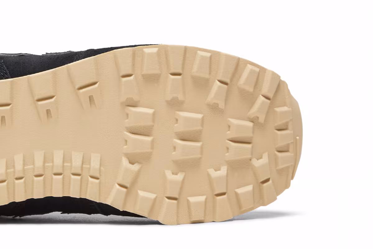 New Balance 574 Outdoor Activist Big Kid Black, view 6