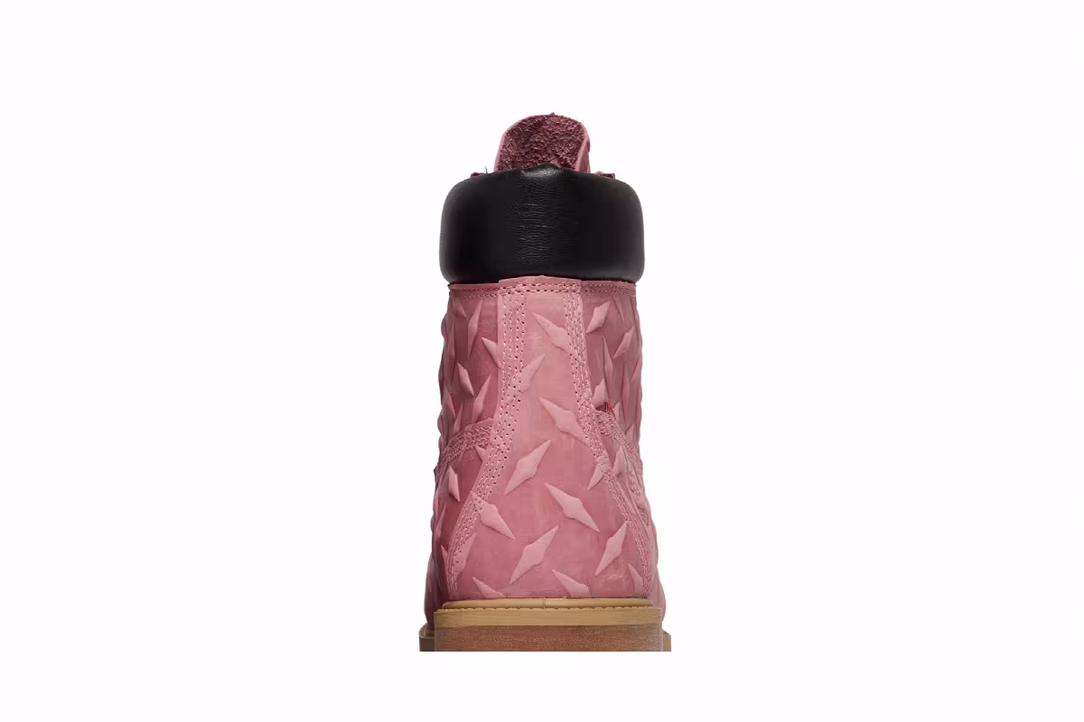 Supreme x Timberland 6 Inch Premium Waterproof Boot Embossed Diamond Plate - Pink, view 8