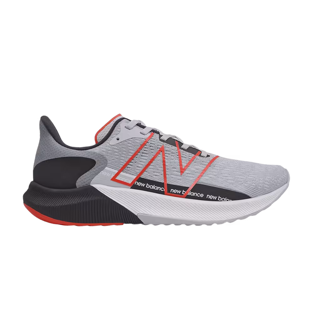 New Balance FuelCell Propel v2 2E Wide Light Cyclone Ghost Pepper