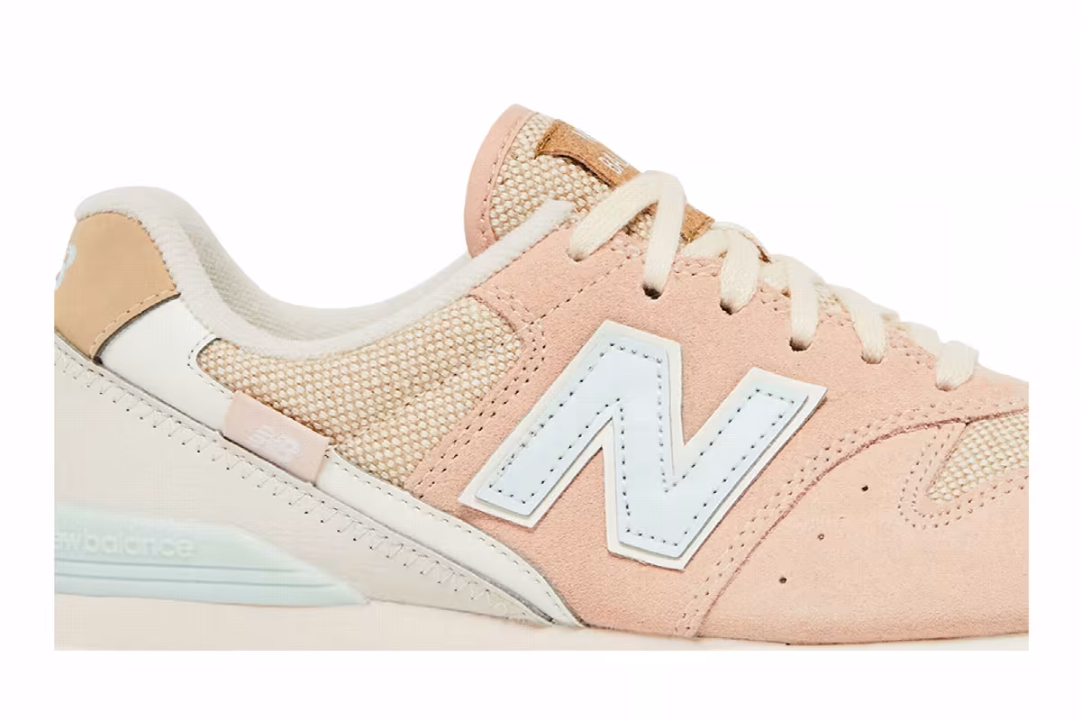New Balance Women's 996 Rose, view 3