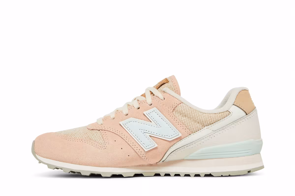 New Balance Women's 996 Rose, view 4