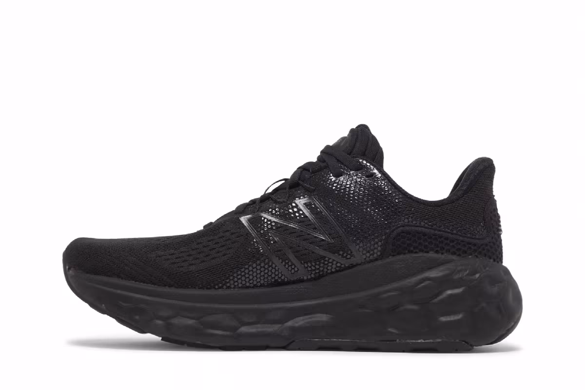 New Balance Fresh Foam More v3 Black, view 4