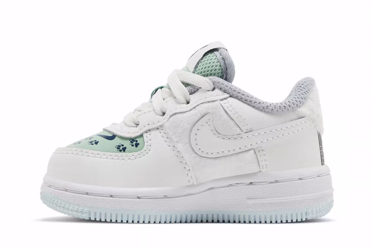 Nike Force 1 Low SE TD Pawprints, view 4