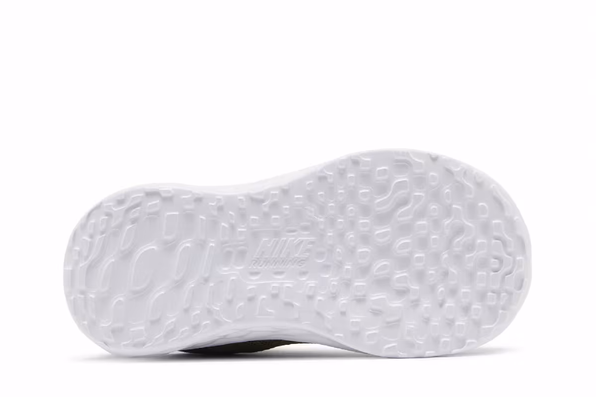 Nike Revolution 6 TD Rough Green Barely Volt, view 5