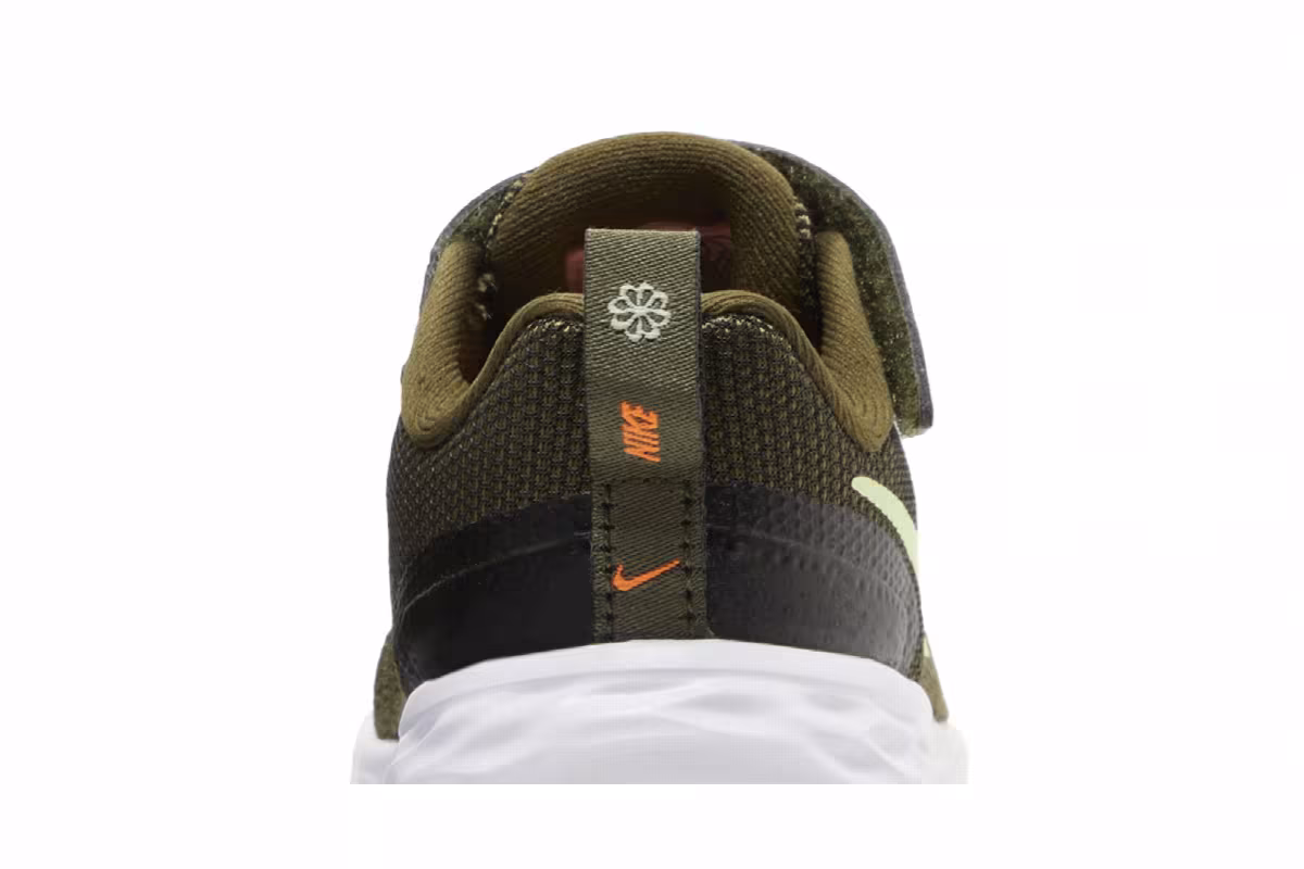 Nike Revolution 6 TD Rough Green Barely Volt, view 8