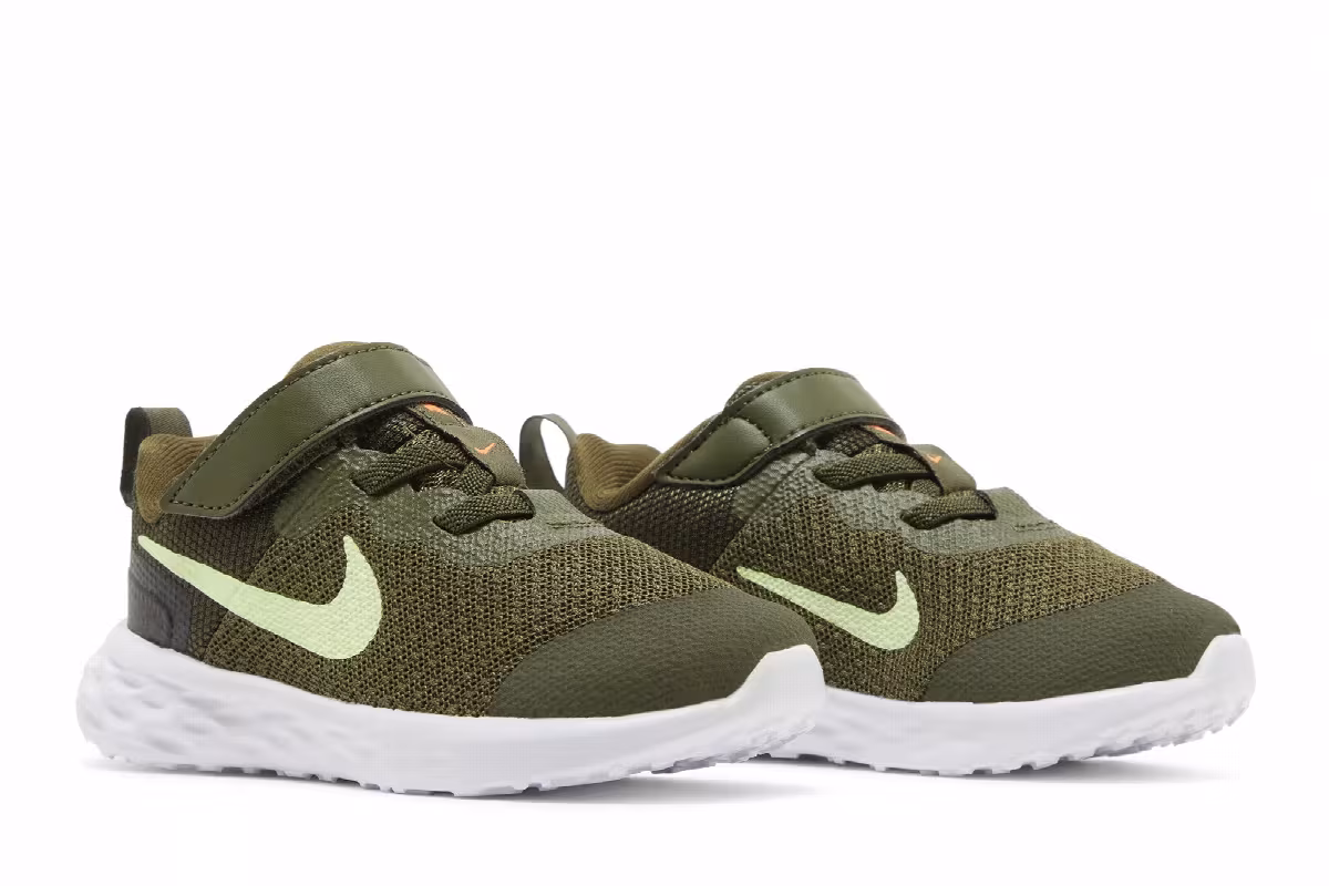 Nike Revolution 6 TD Rough Green Barely Volt, view 9