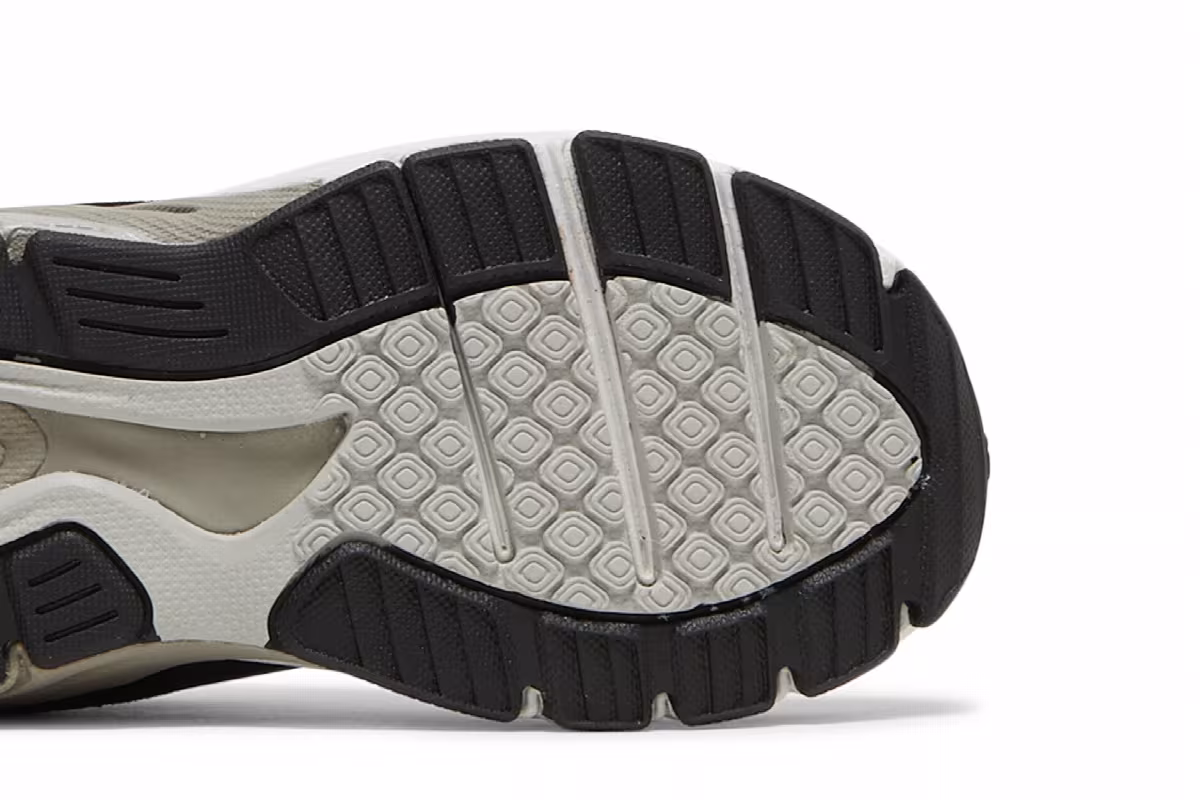 New Balance 990v3 Toddler Wide Black, view 6
