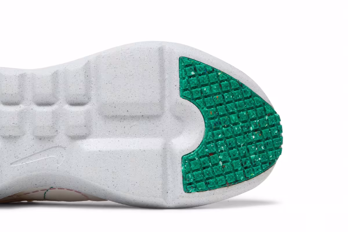Nike Crater Impact GS Coconut Milk Pink Foam, view 6