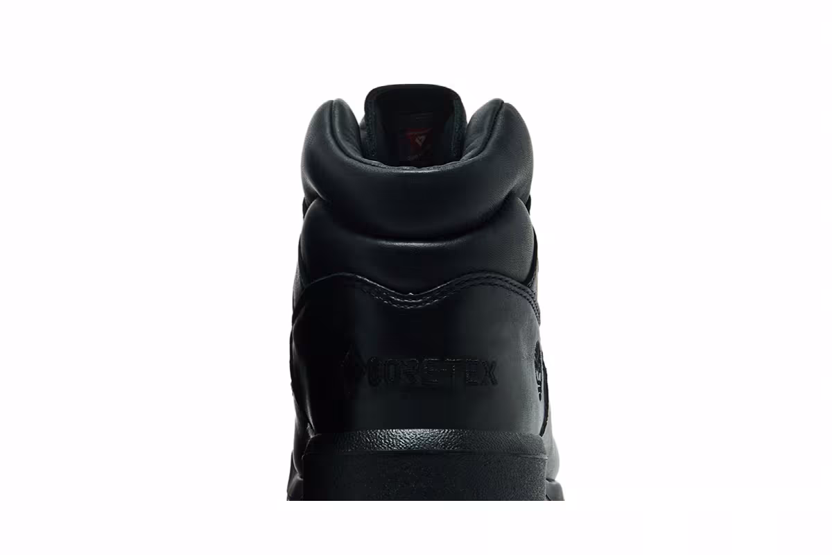 Supreme x Timberland Field Boot GORE-TEX Black, view 8