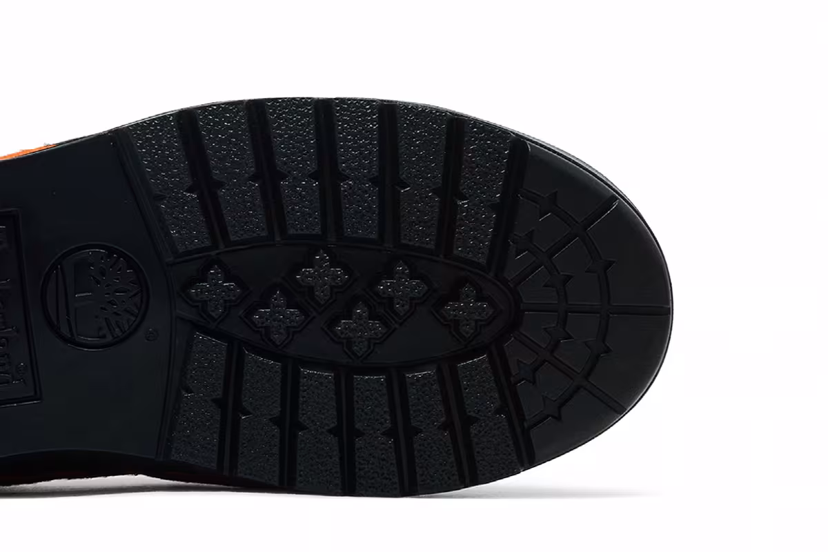 Supreme x Timberland Field Boot Tiger, view 6