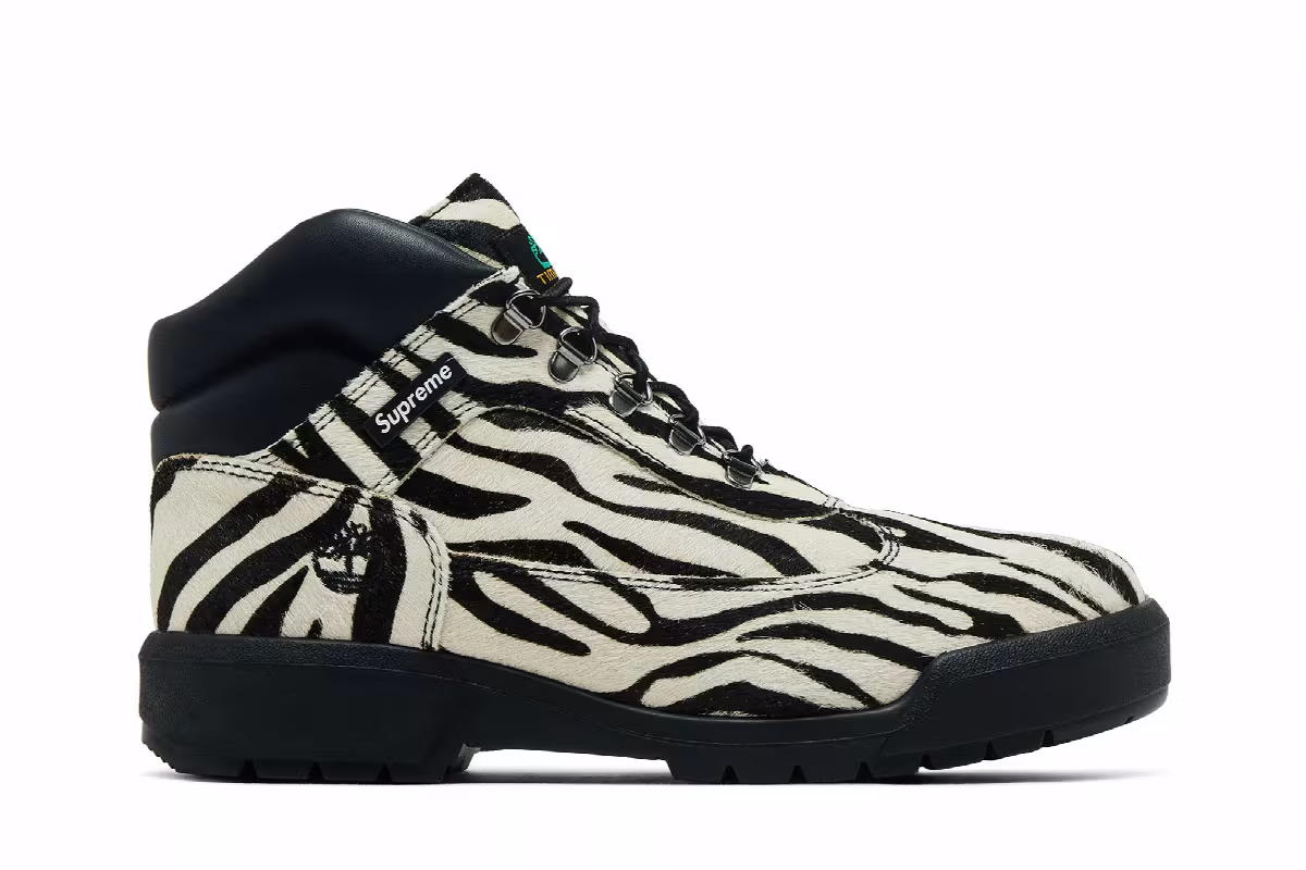 Supreme x Timberland Field Boot Zebra, view 2