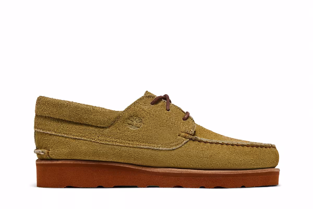 Timberland 3-Eye Classic Wedge Vibram Lace Up Light Beige Suede, view 2