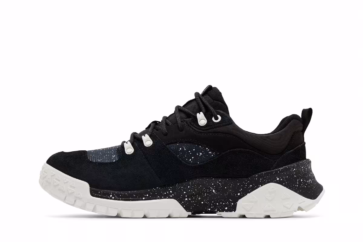 White Mountaineering x Timberland Motion Scramble Black, view 4