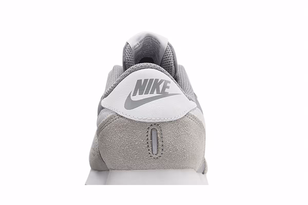Nike MD Valiant GS Particle Grey, view 8
