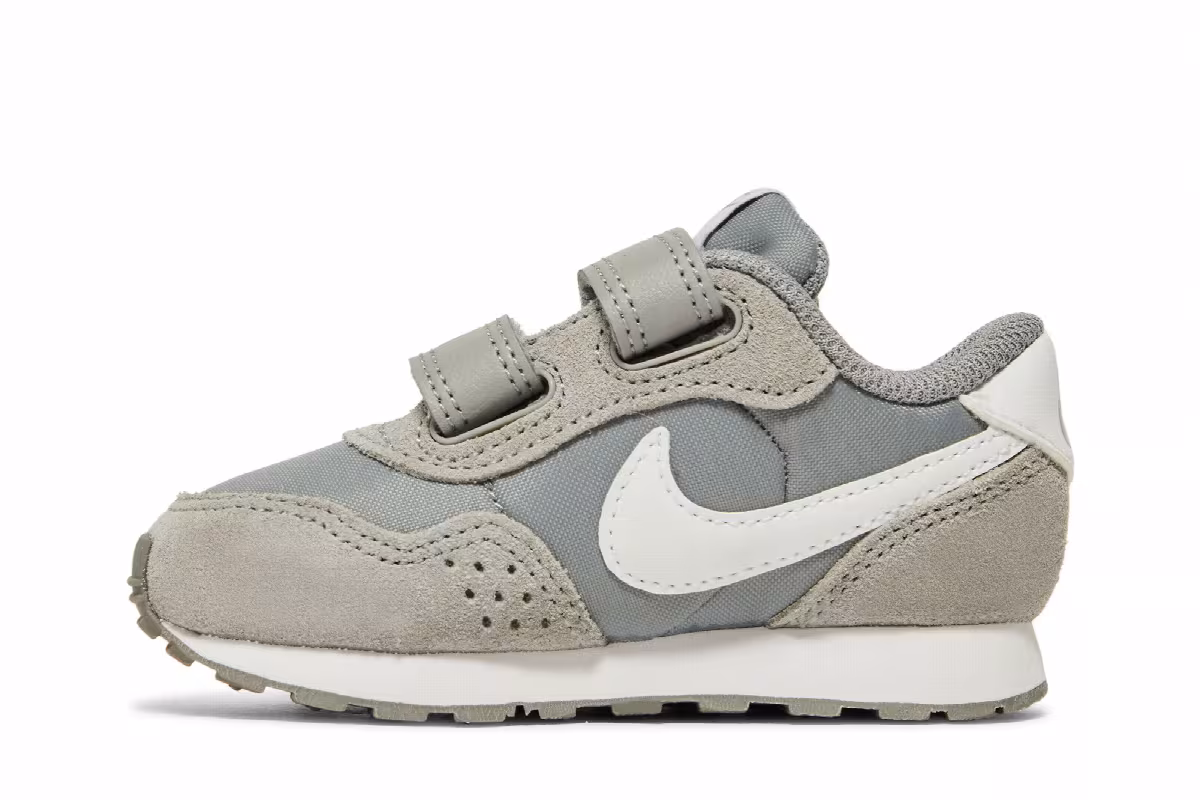 Nike MD Valian TD Particle Grey, view 4