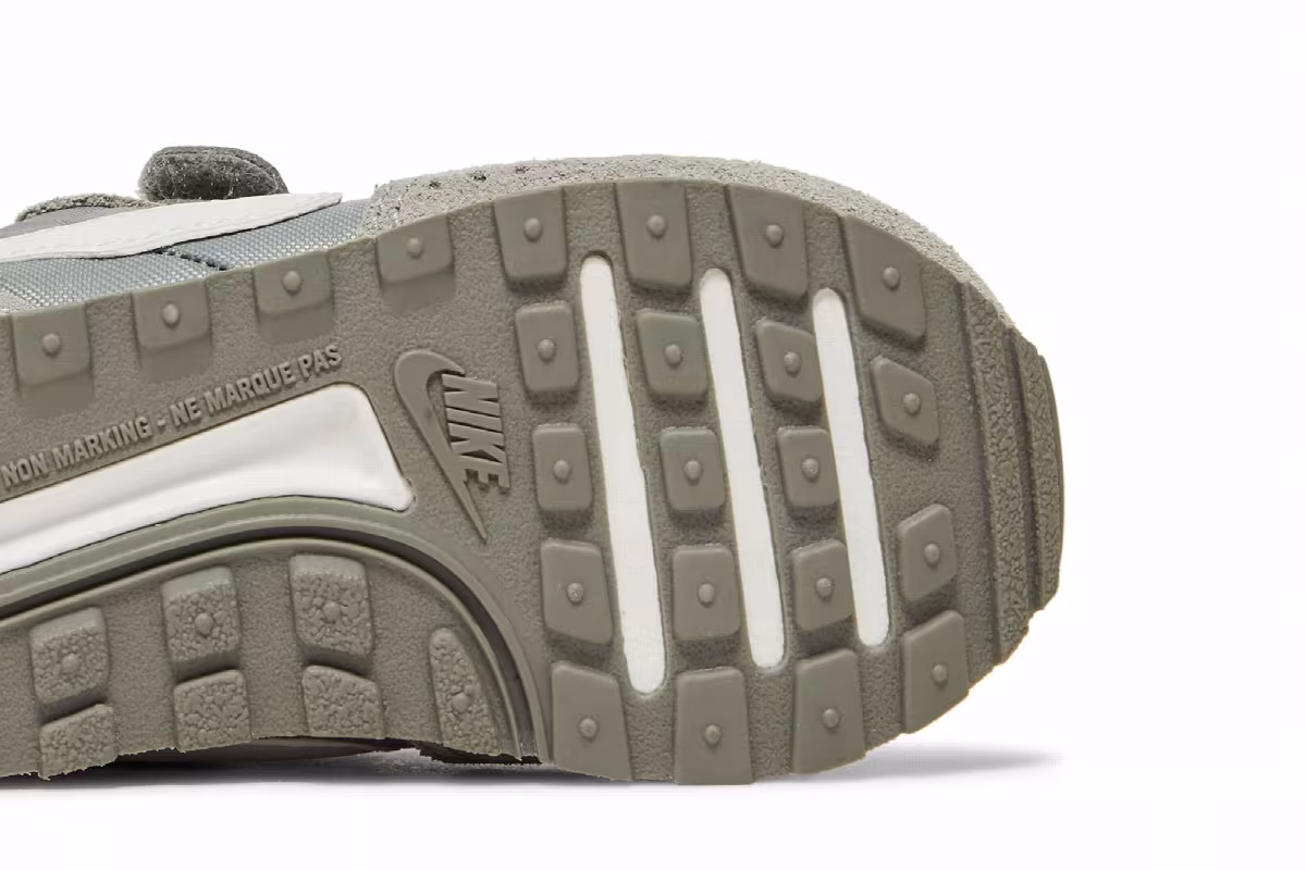 Nike MD Valian TD Particle Grey, view 6