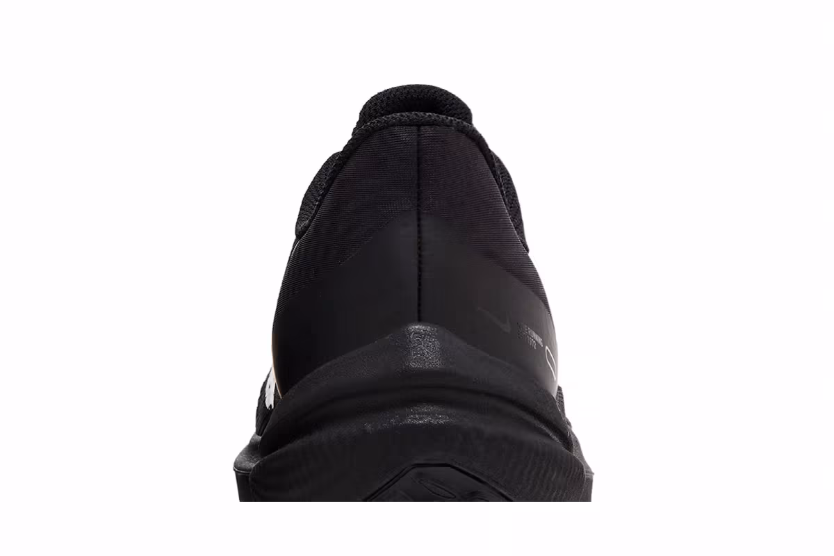 Nike Women's Air Winflo 9 Black Dark Smoke Grey, view 8