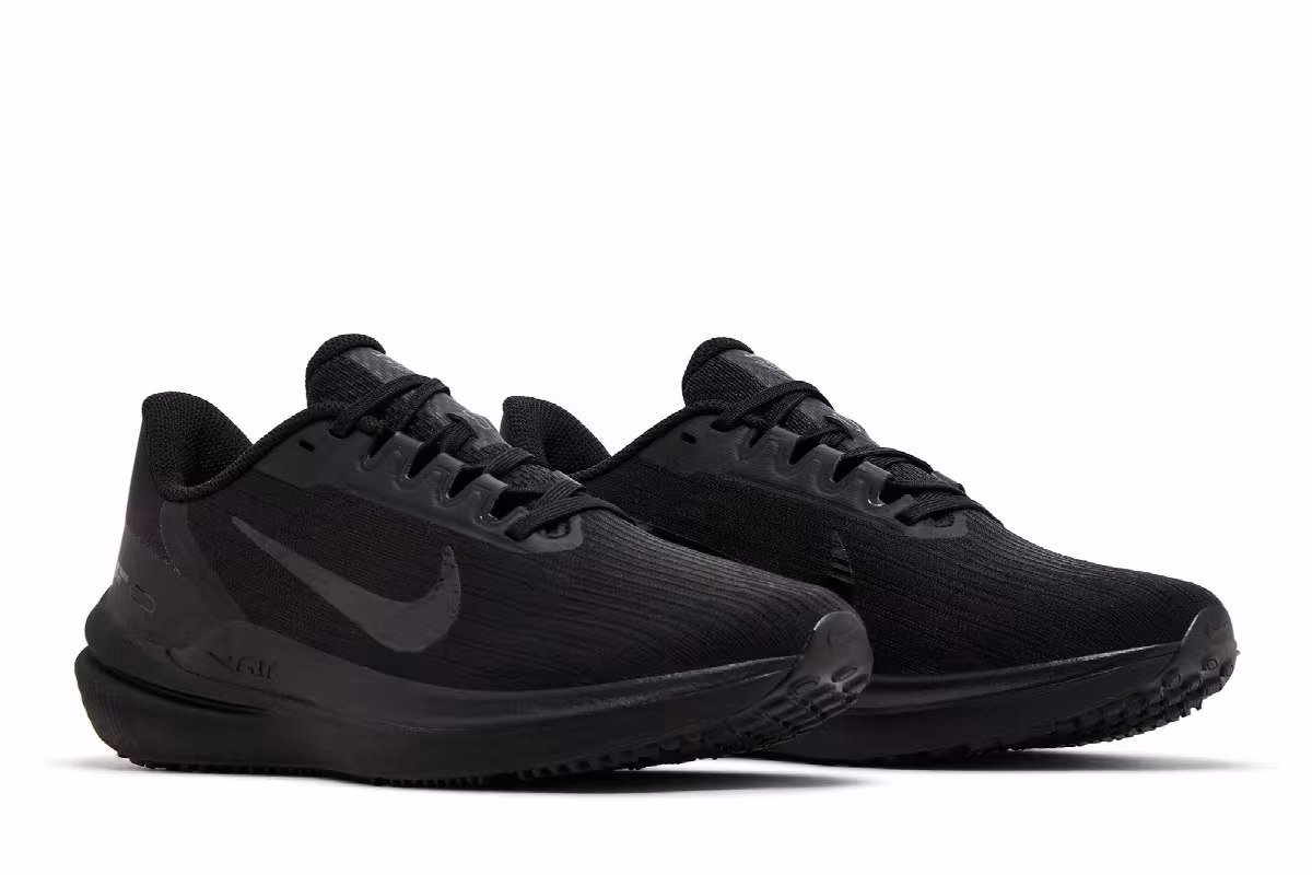 Nike Women's Air Winflo 9 Black Dark Smoke Grey, view 9
