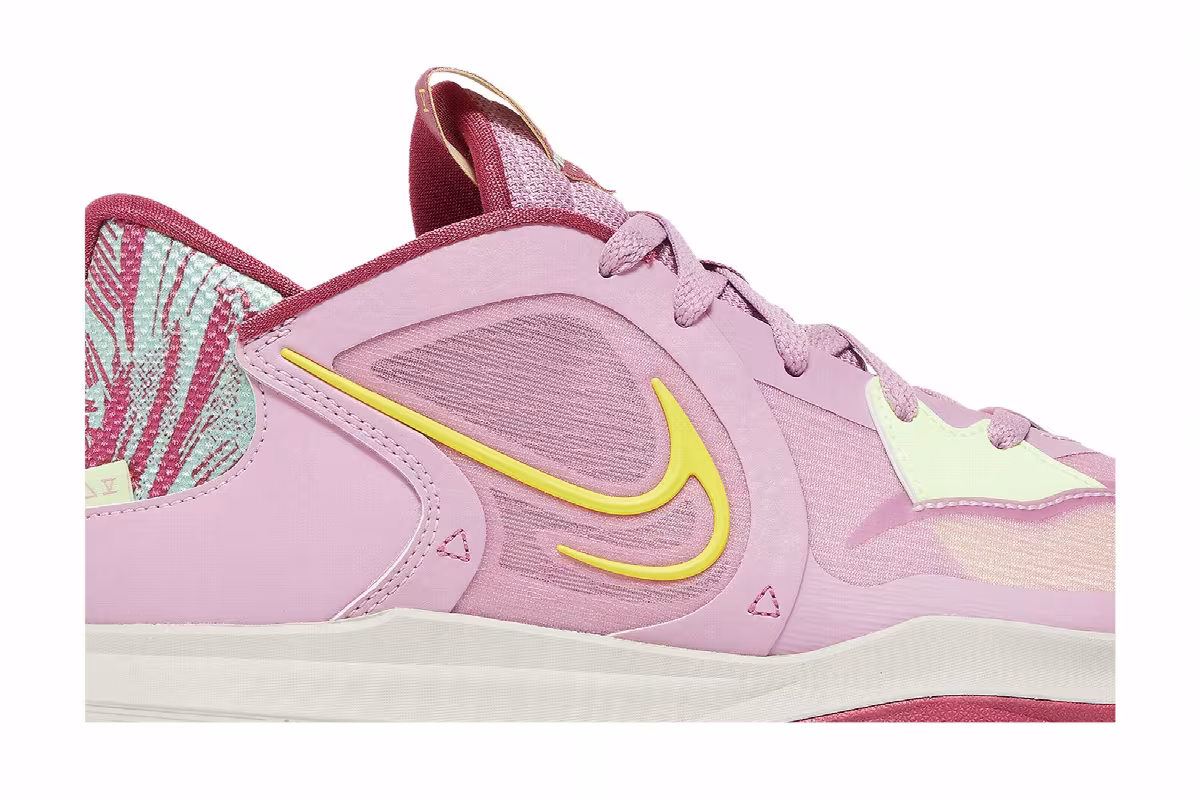 Nike Kyrie Low 5 EP Orchid, view 3