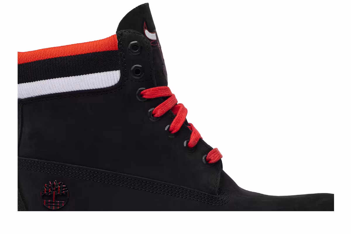 NBA x Mitchell and Ness x Timberland 6 Inch Classic Premium Boot Chicago Bulls, view 3