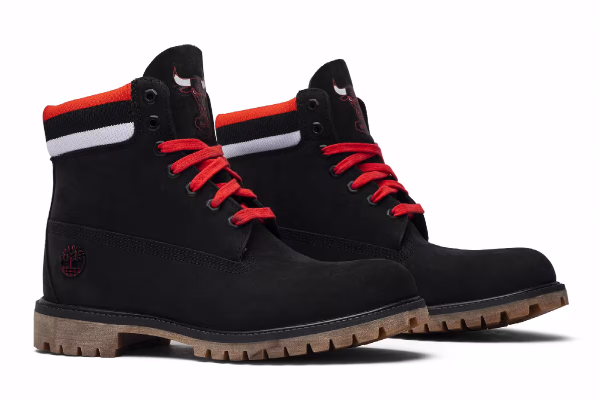 NBA x Mitchell and Ness x Timberland 6 Inch Classic Premium Boot Chicago Bulls, view 9