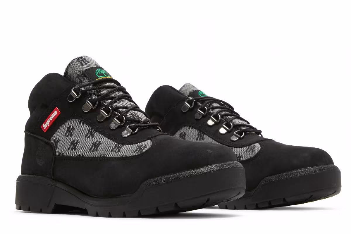 Supreme x New York Yankees x Timberland Field Boot Black, view 9
