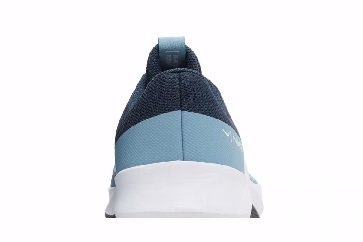 Nike MC Trainer 2 Armory Navy Cerulean, view 8