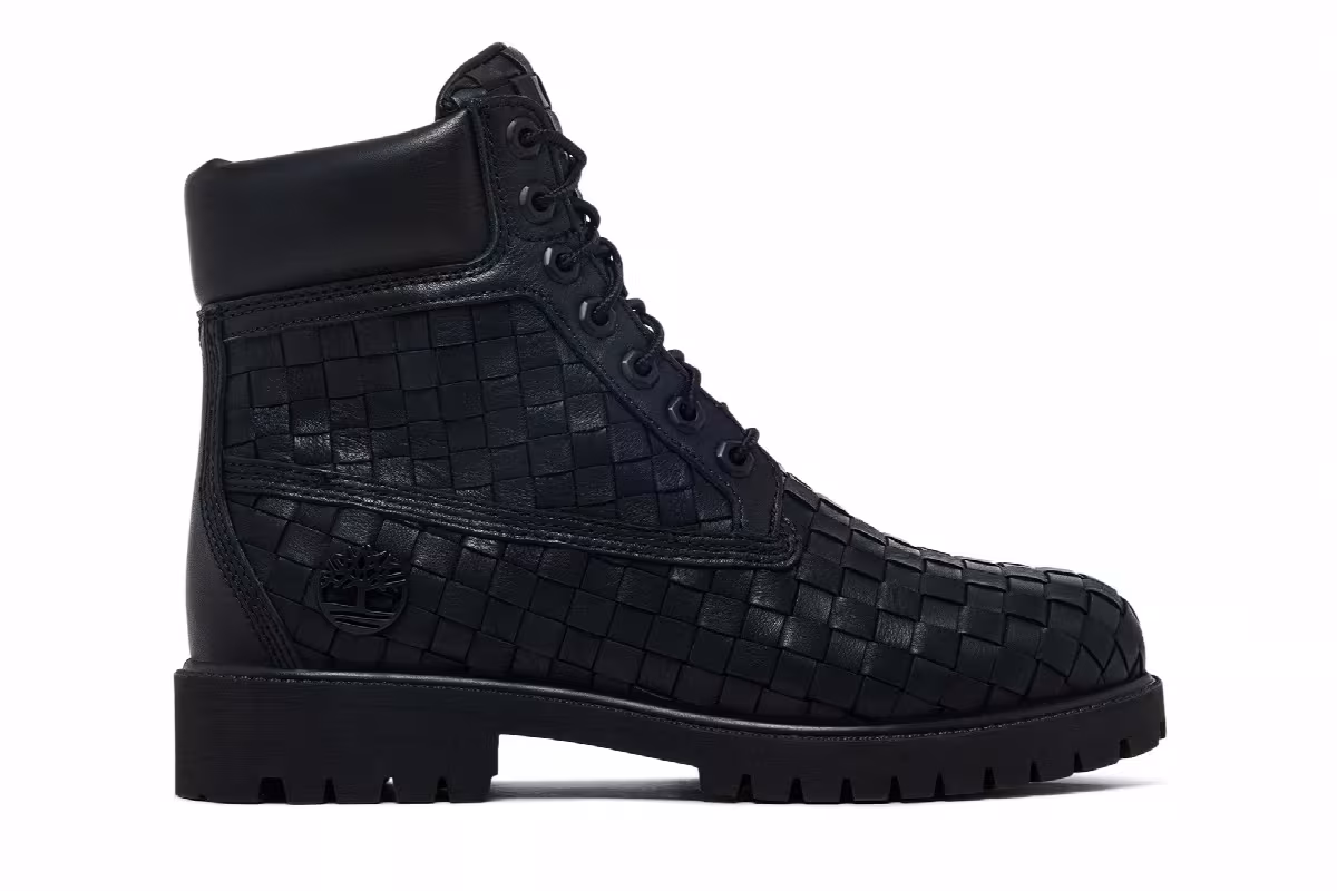 Timberland 6 Inch Premium Boot Woven Black, view 2