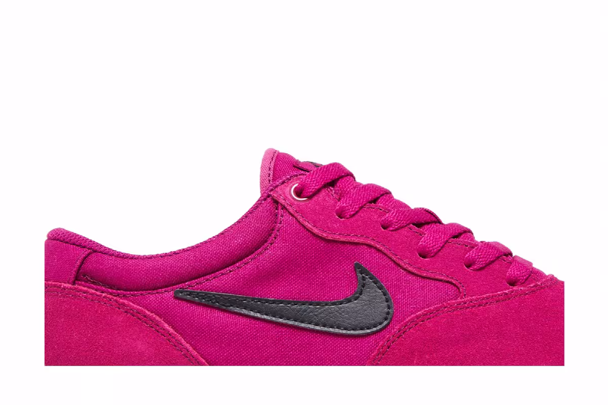Nike Chron 2 SB Dynamic Berry, view 3