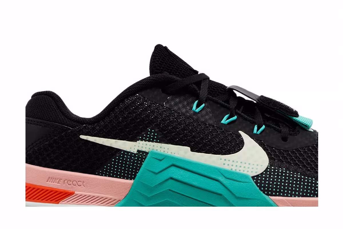 Nike Women's Metcon 7 Black Washed Teal, view 3