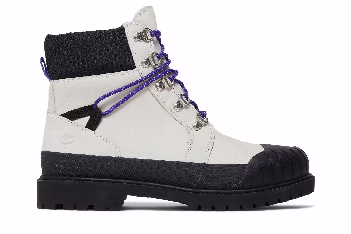 Timberland Women's 6 Inch Heritage Boot Light Grey, view 2