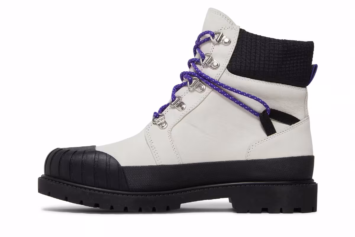 Timberland Women's 6 Inch Heritage Boot Light Grey, view 4
